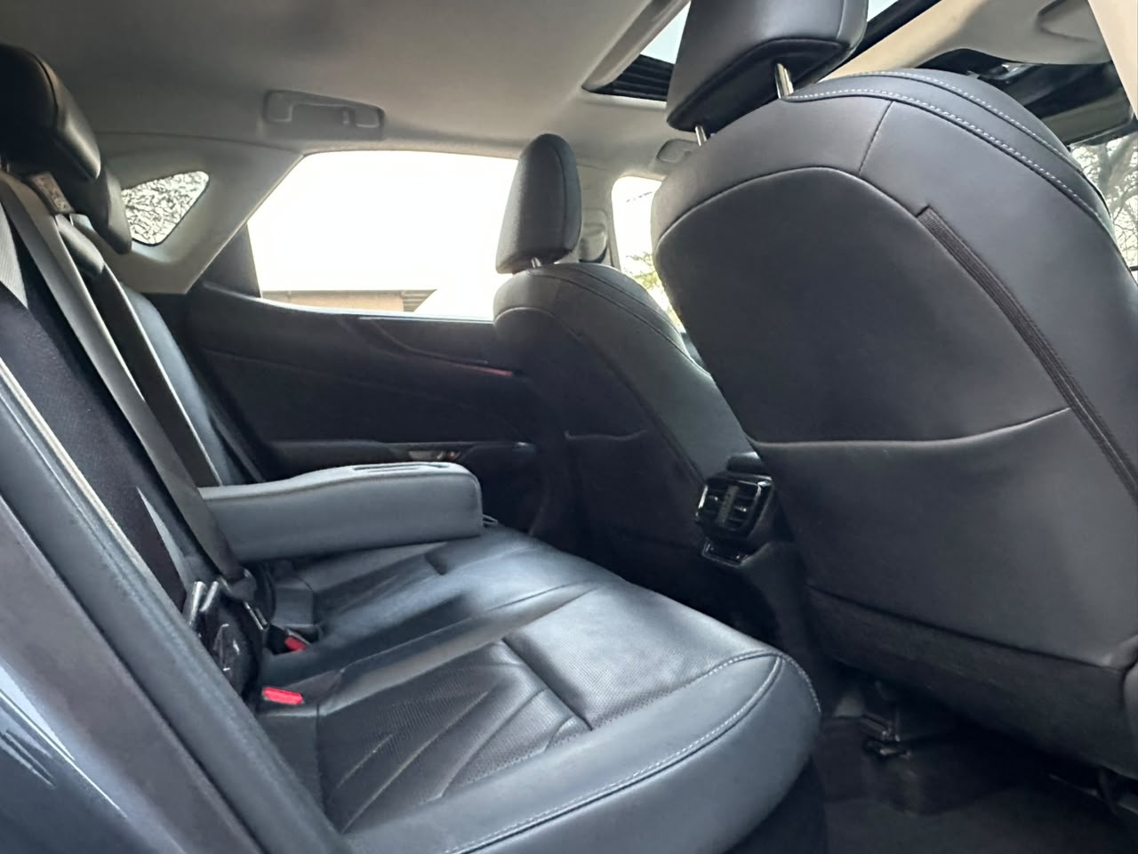 LEXUS NX 450H+ F- SPORT thumbnail 4
